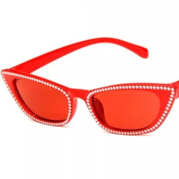 #93🔵Cat Eye Rhinestone and Red Sunglasses - Picture 1 of 4